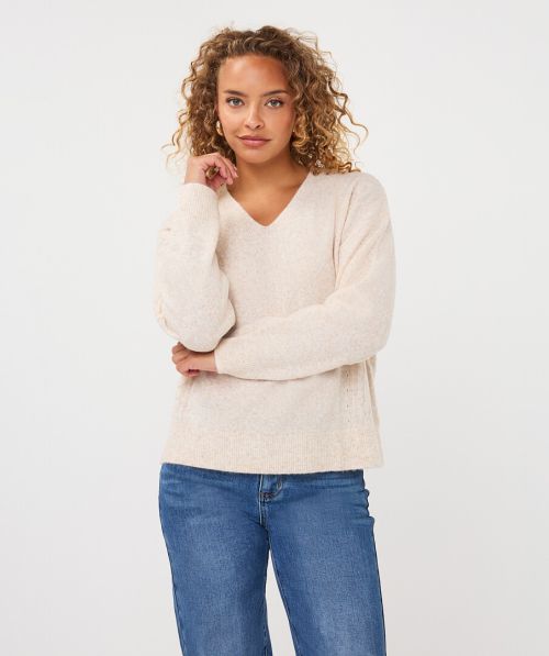 Sweater cable v-neck