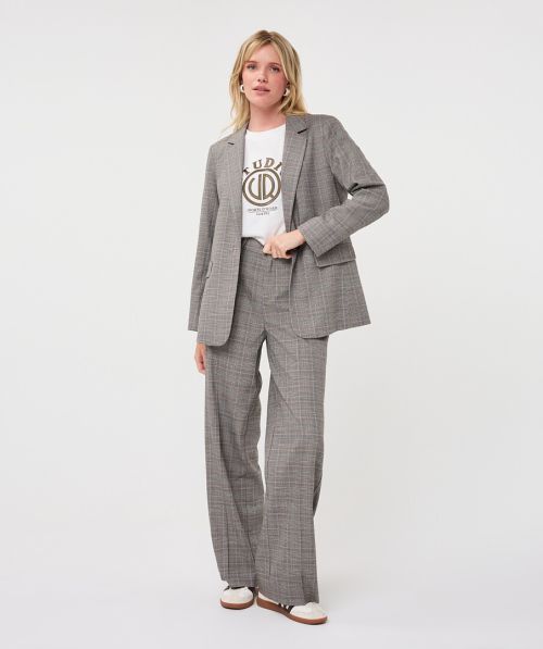 Trousers check