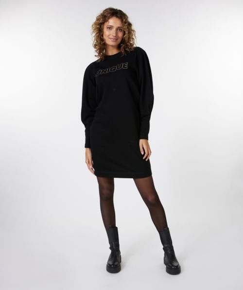 Dress flock