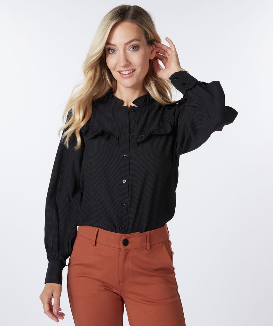 Blouse ruffles structured fabric