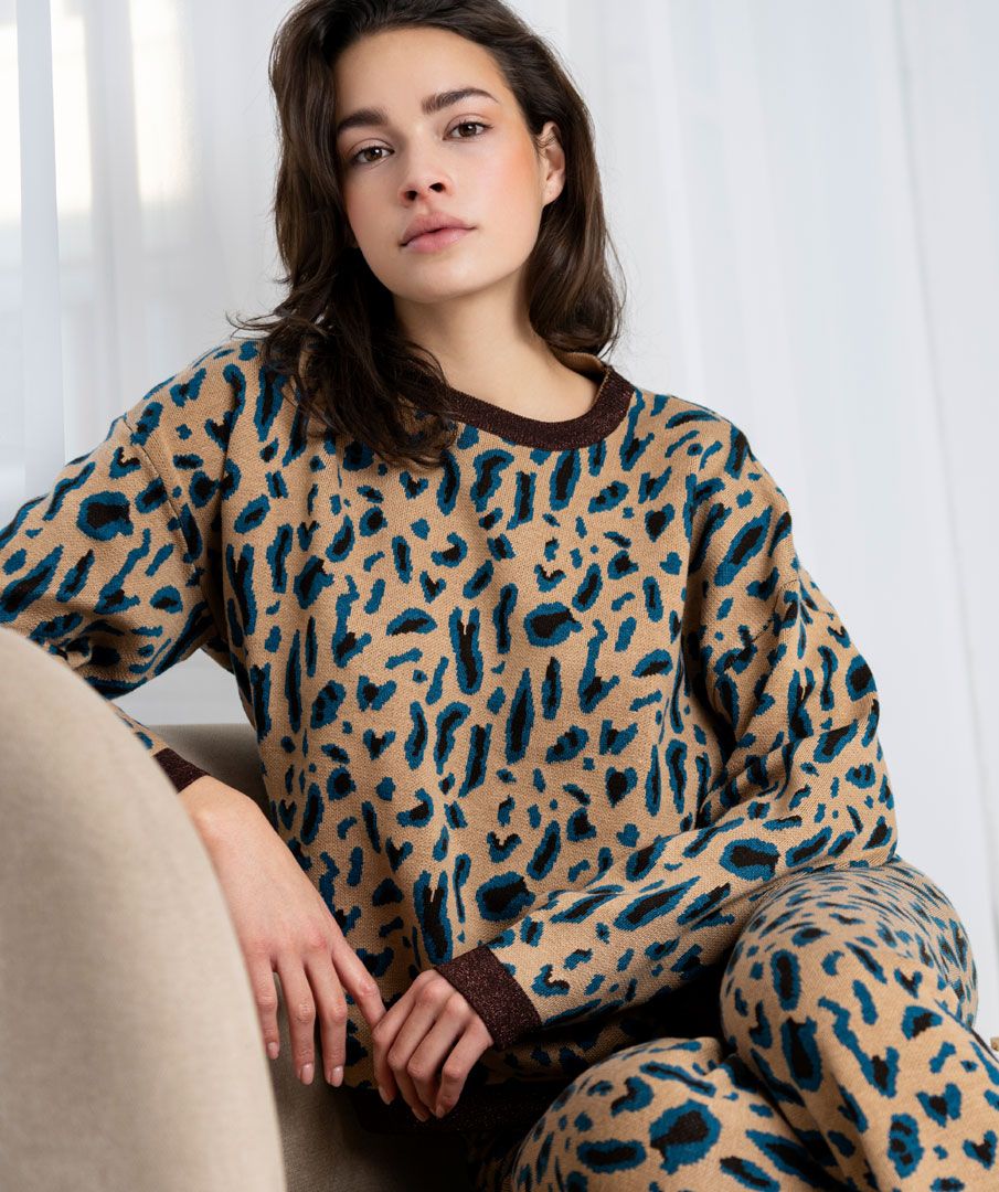 Sweater leopard jacquard