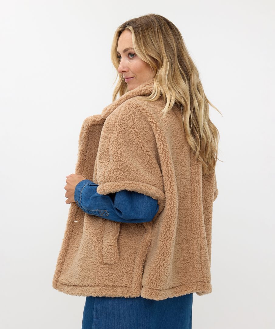 EsQualo Poncho teddy
