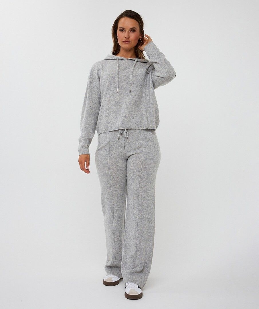 Trousers fine chain