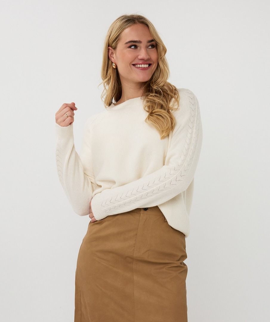 Sweater raglan ajour