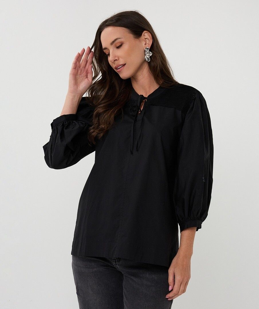 Blouse pintucks poplin