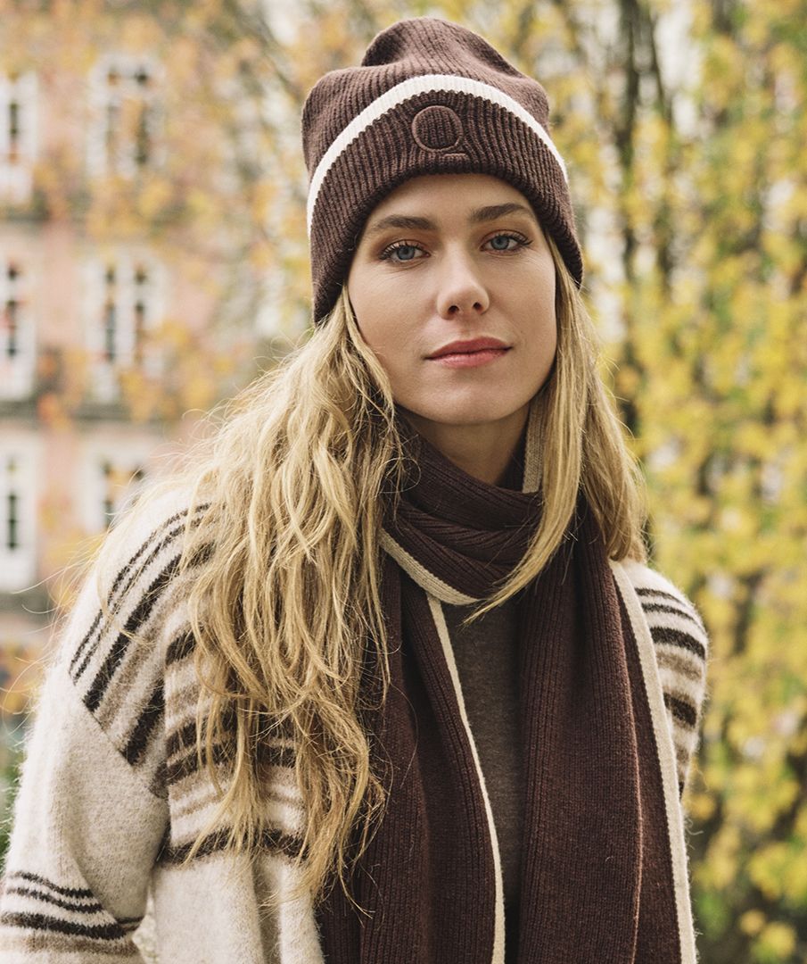 Beanie contrast