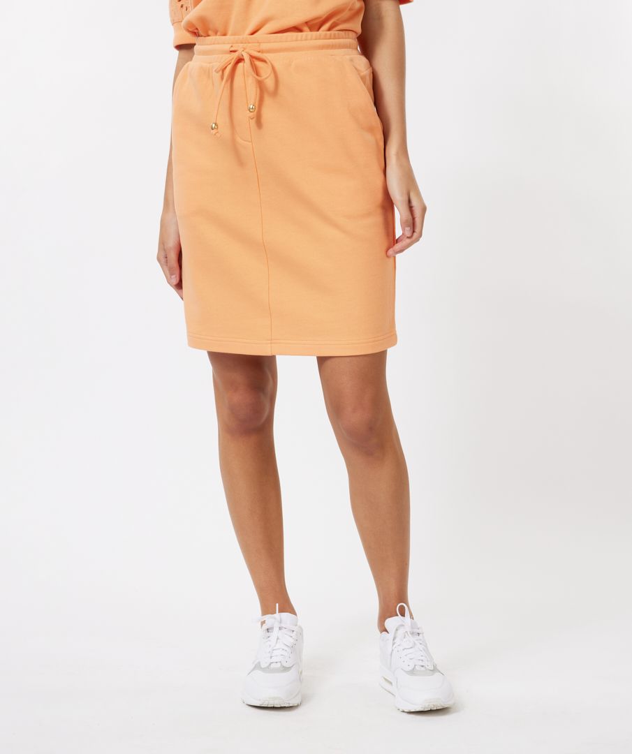 Skirt sweat