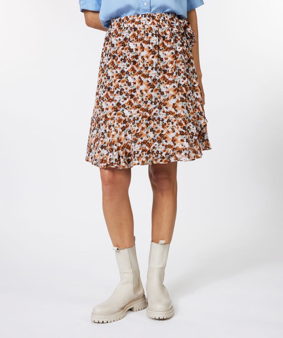 Skirt short ruffle pioneer flower