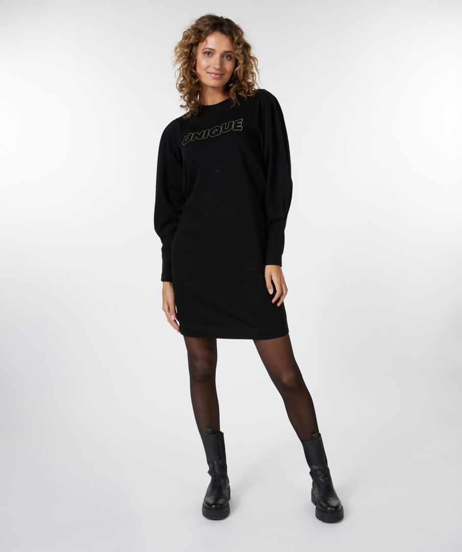 Dress flock