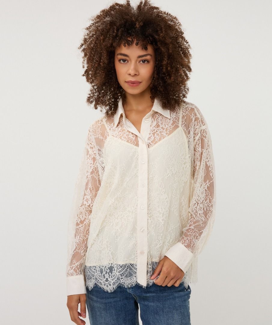 Blouse oversized lace